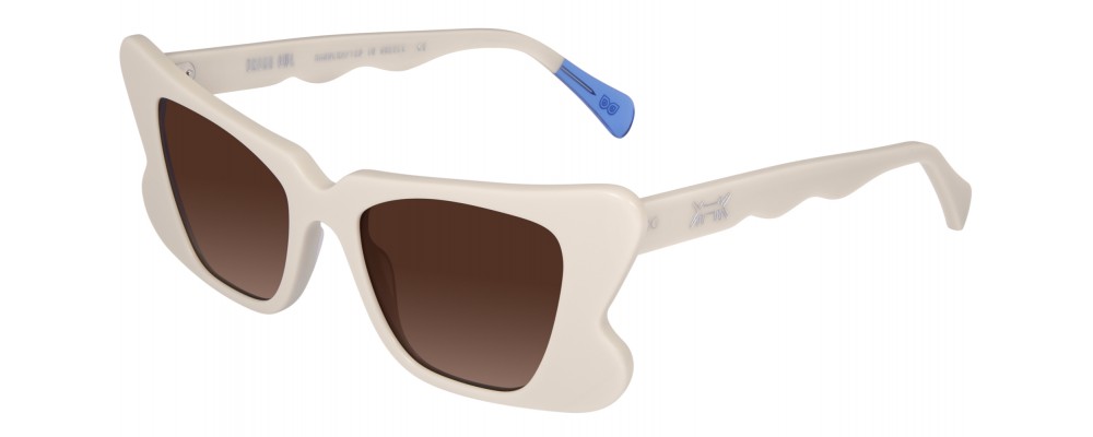  Color: Creme